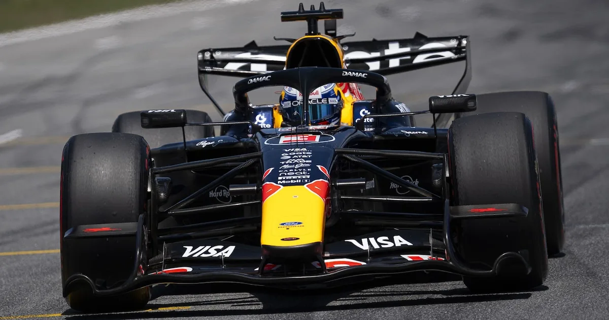Russell snelste in laatste training Oostenrijk, Verstappen zesde