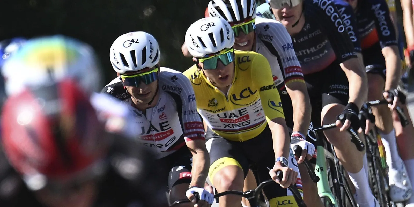 Ziektegevallen binnen UAE Team Emirates voorafgaand aan Alpe d’Huez etappes