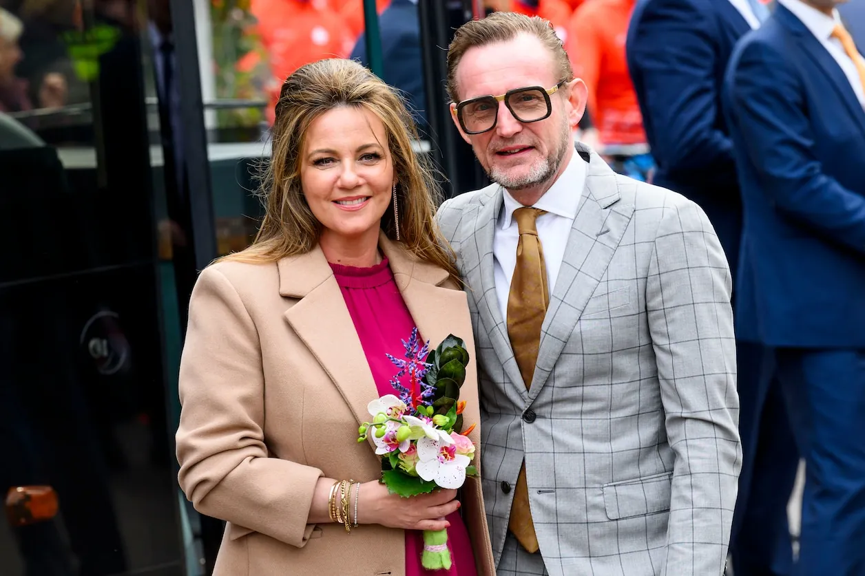 Prins Bernhard en zijn toenmalige vrouw Annette tijdens Koningsdag 2024 in Emmen.© NLBeeld