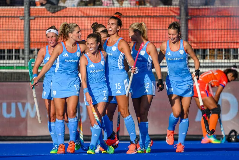 Nederlandse hockeysters bereiken halve finales WK na zege op India