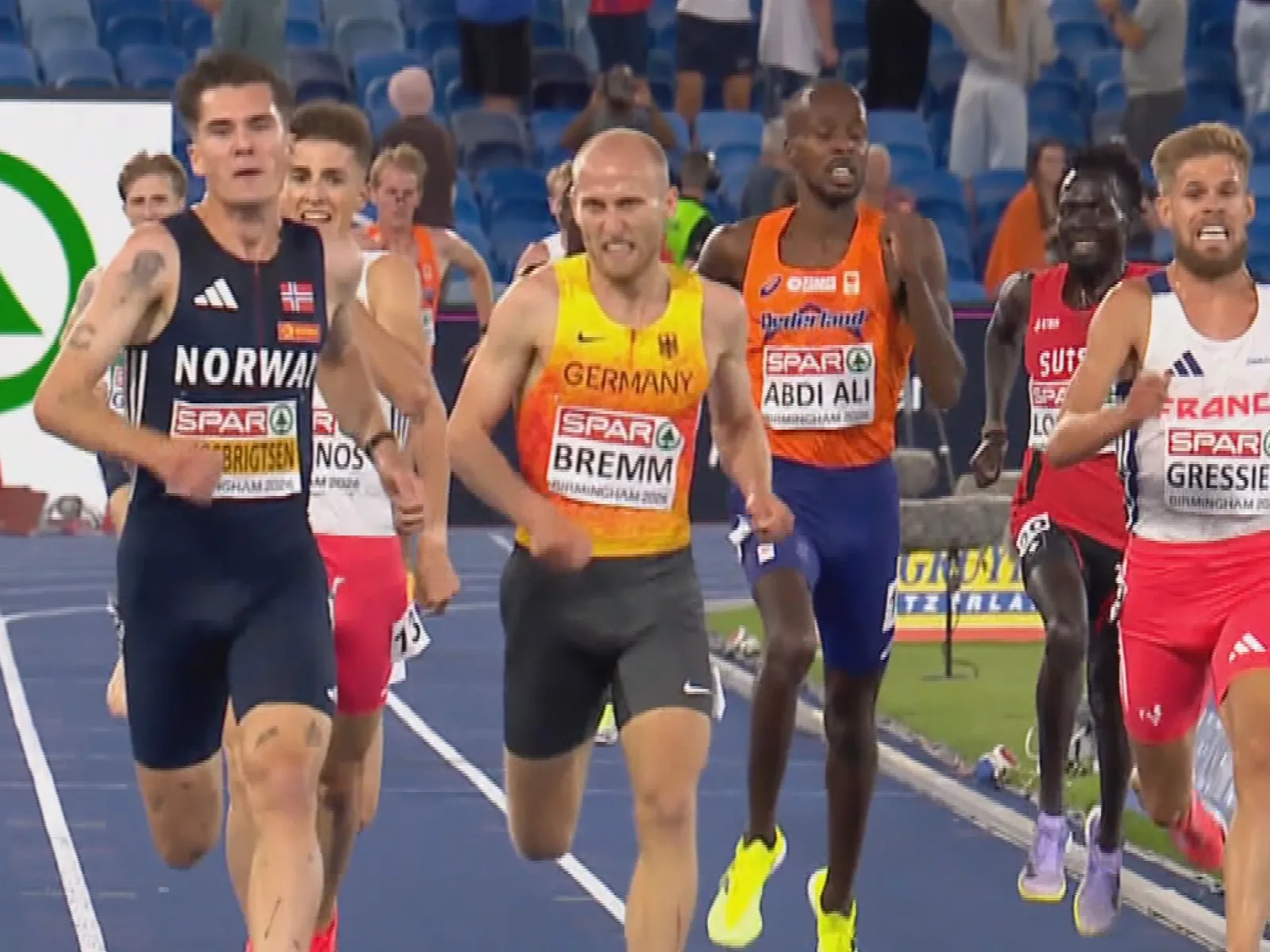 Ingebrigtsen wint, Abdi Ali wordt knap zesde
