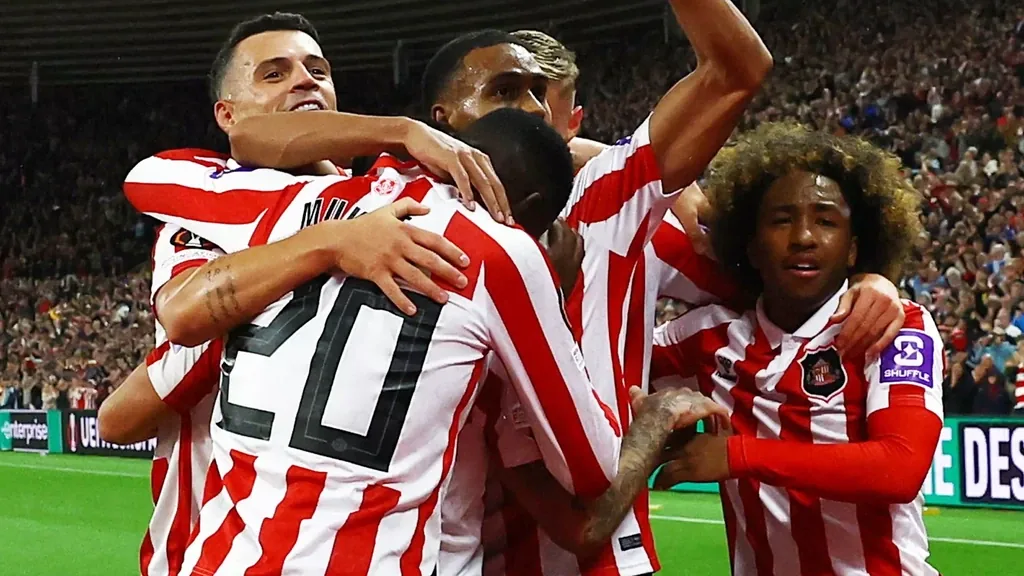 Sunderland viert eerste Europese zege in 53 jaar tegen AZ